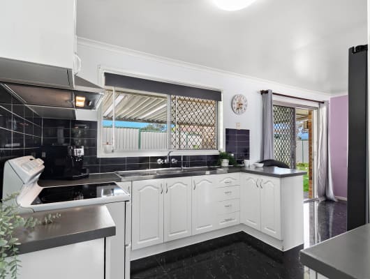 2 Petringa Crescent, Springwood, QLD, 4127