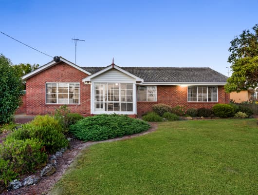61 The Esplanade, North Shore, VIC, 3214