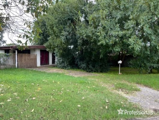 15 Canberra Street, Oxley Park, NSW, 2760