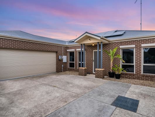 2/22 Seaforth Street, North Shore, VIC, 3214