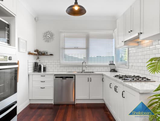 10 Cordelia Ave, Coolbellup, WA, 6163