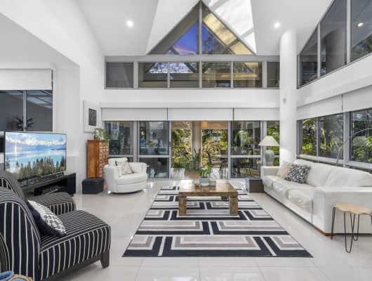 "Charleston 2"/125 Santa Cruz Boulevard, Clear Island Waters, QLD, 4226