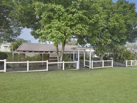2F Church Street, Silkstone, QLD, 4304