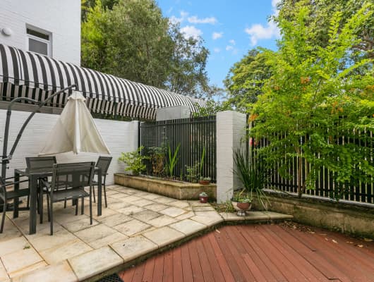 6/17 The Avenue, Crawley, WA, 6009