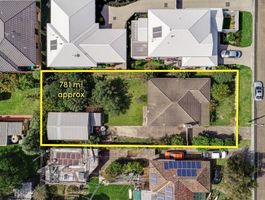 Properties For Sale By Roger Mcmillan Real Estate At Roger Mcmillan Real Estate Ratemyagent Roger mcmillan real estate is located in the main street of dromana opposite the jetty. roger mcmillan real estate