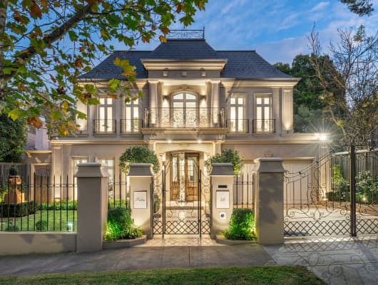 46 Chaucer Crescent, Canterbury, VIC, 3126