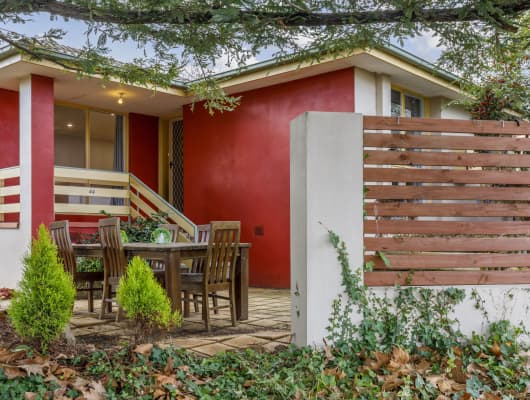 44 Osburn Drive, Macgregor, ACT, 2615