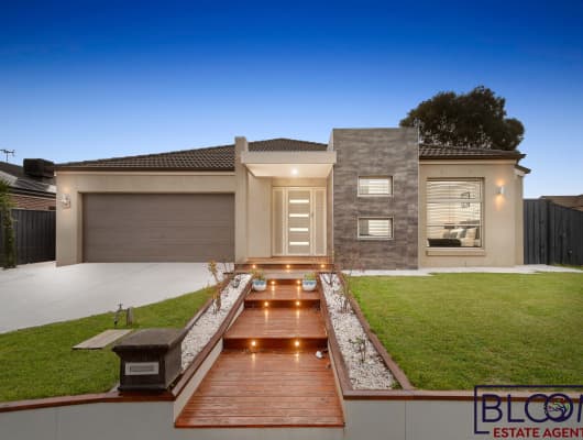 19 Panorama Dr, Melton West, VIC, 3337