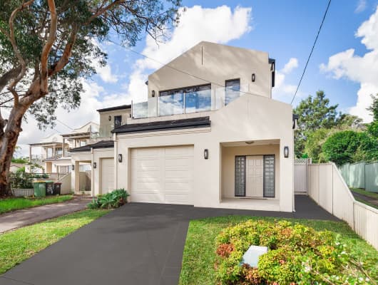 855 Henry Lawson Dr, Picnic Point, NSW, 2213