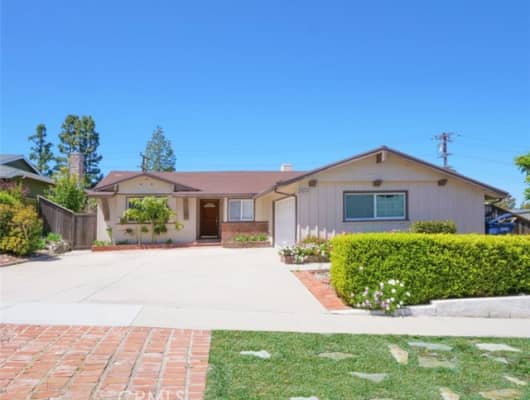 Stephen Haw is a superb agent who helped me sell my house in 15 days (listing to close of escrow)