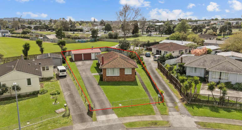 24 Caravelle Cl, Mangere, Auckland