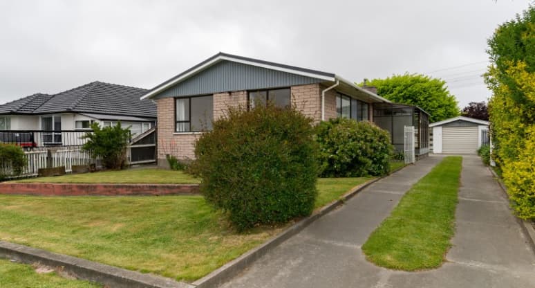 17 Boston Avenue, Hornby, Canterbury