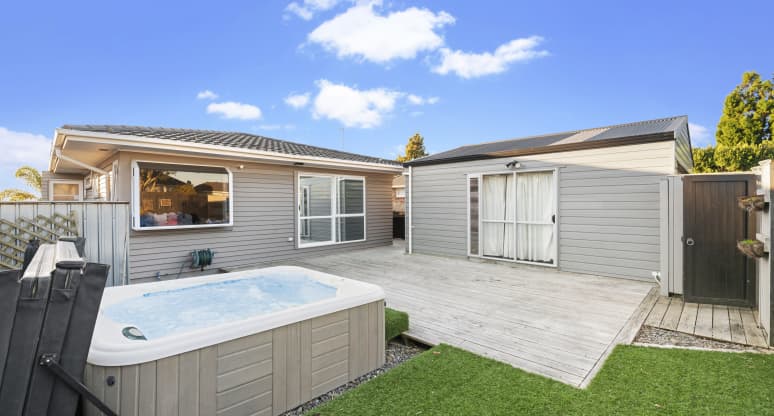 37A Bradbury Road, Botany Downs, Auckland