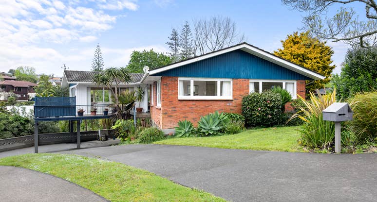 23 Kayeleen Place Cockle Bay Auckland House For Sale