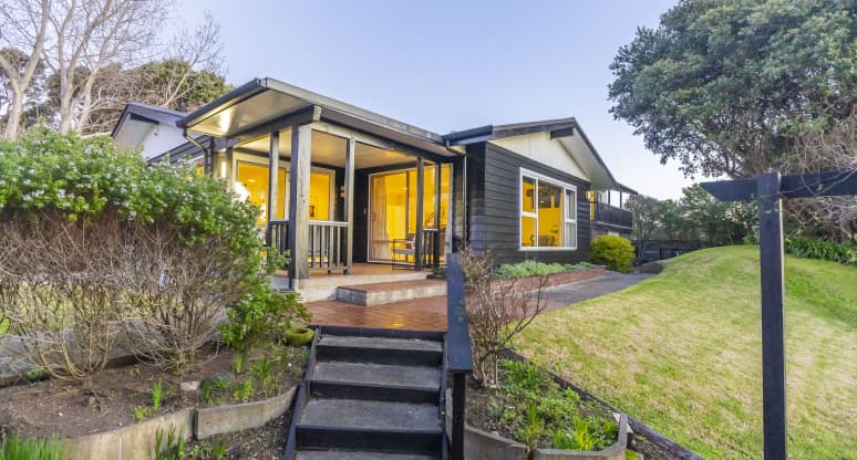 21 Donovan Road, Paraparaumu Beach, Wellington