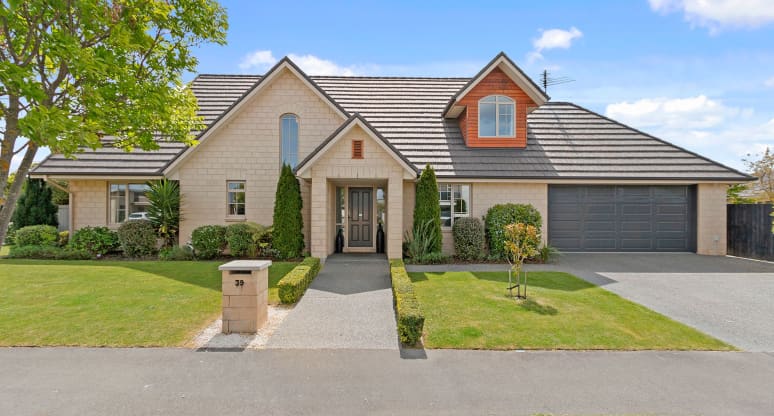 39 Reka Street, Parklands, Canterbury