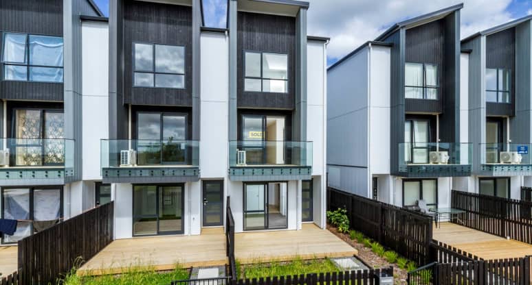 12 Papa Takaro Lane, Flat Bush, Auckland