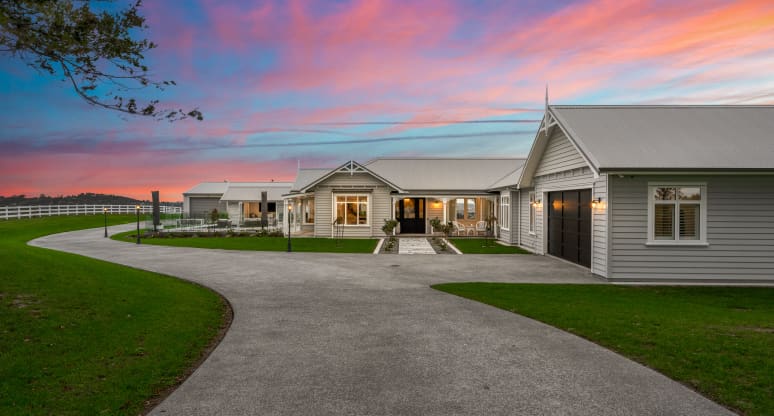 21 Diamond Lane, Riverhead, Auckland