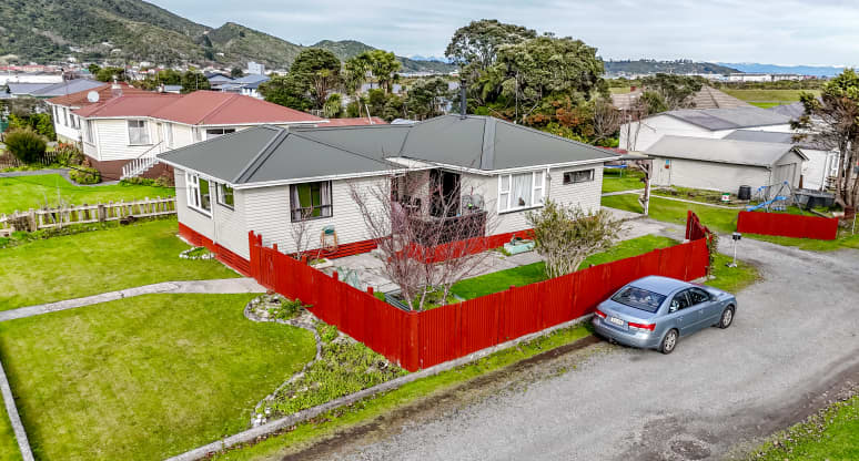 12 Peel Street, Cobden, West Coast