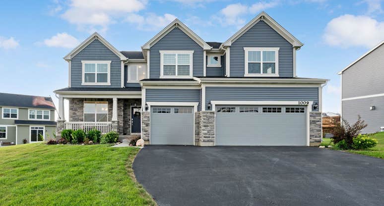 1009 Persimmon Court Crystal Lake IL 60012 SingleFam For Sale