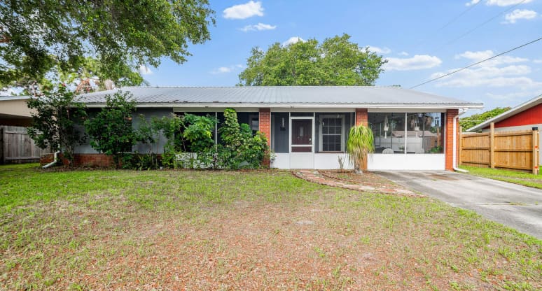 790 Cobblestone Lane Northeast, Palm Bay, FL, 32905