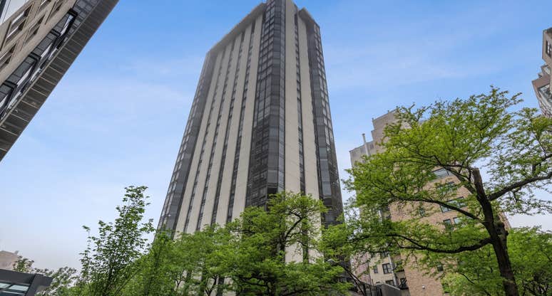 7C/1310 North Ritchie Court Chicago IL 60610 Condo For Sale