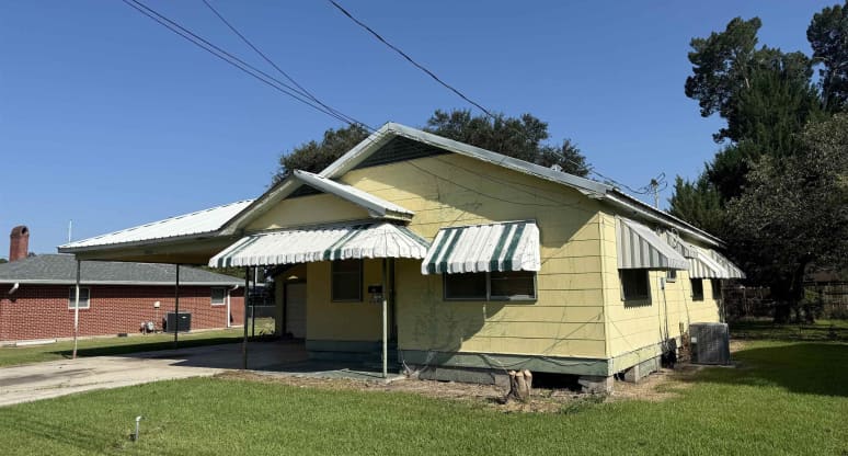 58425 Canal Street, Plaquemine, LA, 70764