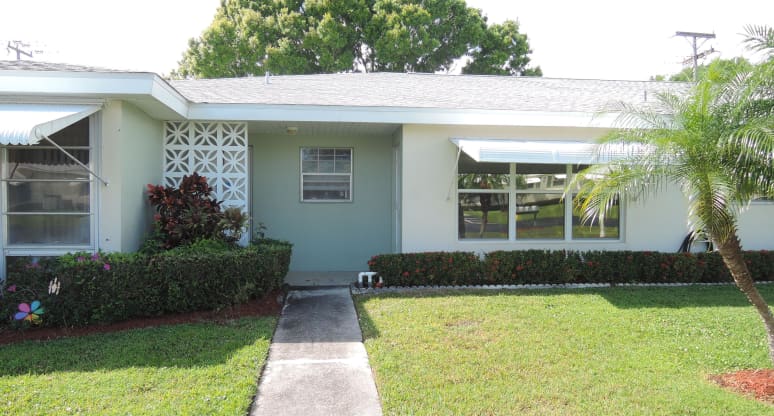 Apt B (E)/113 Lakes End Drive, Fort Pierce, FL, 34982