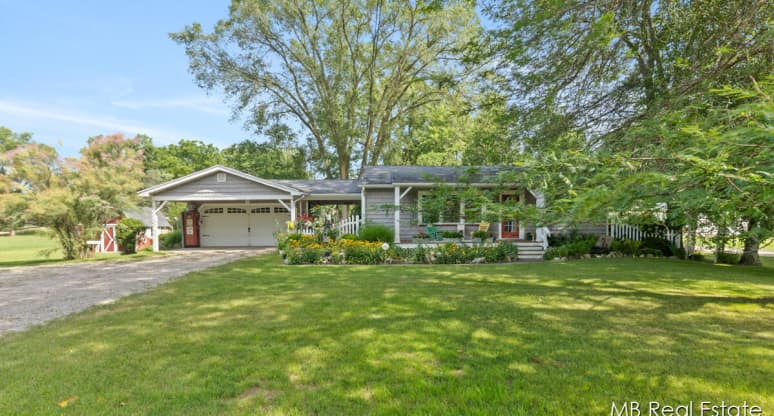 505 East Michigan Avenue, Hesperia, MI, 49421