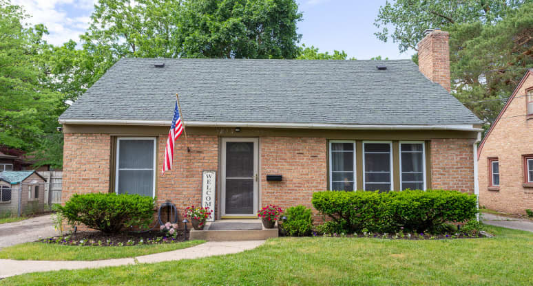 1813 Kreiser Street Southeast Grand Rapids MI 49506 SingleFam For Sale
