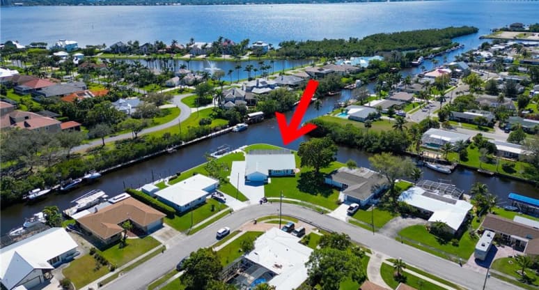 1629 Swan Terrace, Lochmoor Waterway Estates, FL, 33903