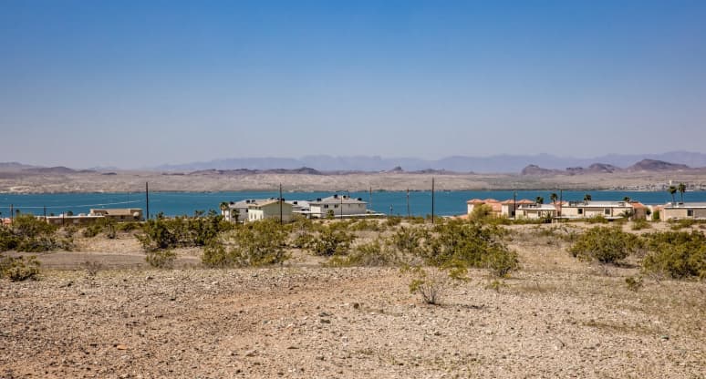 1930 Bahama Avenue, Lake Havasu City, AZ, 86403