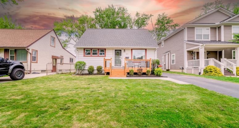 3831 Durham Rd, Royal Oak, MI, 48073