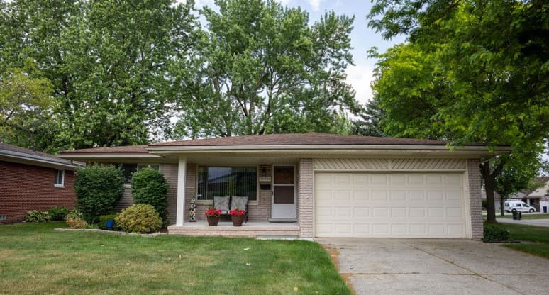 36816 Pepper Court, Sterling Heights, MI, 48312