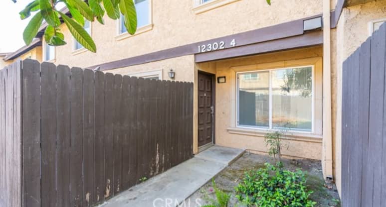 4/12302 Runnymede Street, Los Angeles, CA, 91605