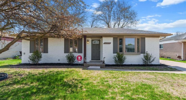 14802 Annapolis Drive, Sterling Heights, MI, 48313