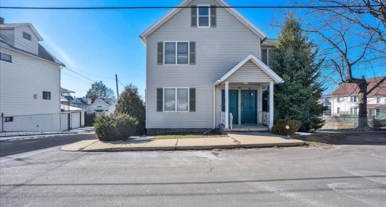 301 East Elm Street, Dunmore, PA, 18512
