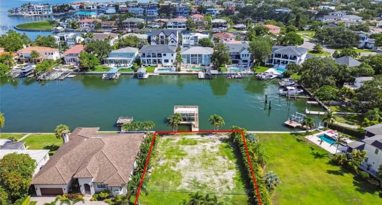 5105 West Longfellow Avenue, Tampa, FL, 33629