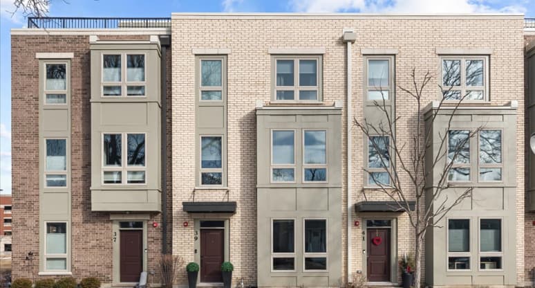 39 North Chestnut Avenue, Arlington Heights, IL, 60005