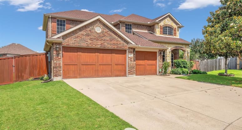 2831 Oak Glen Court Grand Prairie TX 75052 SingleFam Sold on 07 06