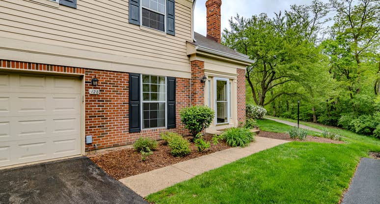 128 Bent Creek Court Rolling Meadows IL 60067 Townhouse Sold on 28