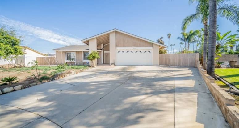 2717 Calle Loma Verde, Riverside, CA, 92503