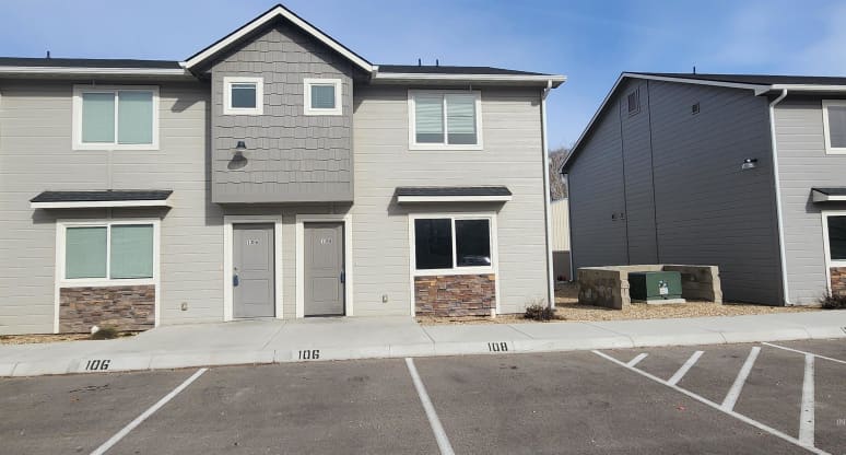 118 East Ravenna Lane, Nampa, ID, 83687