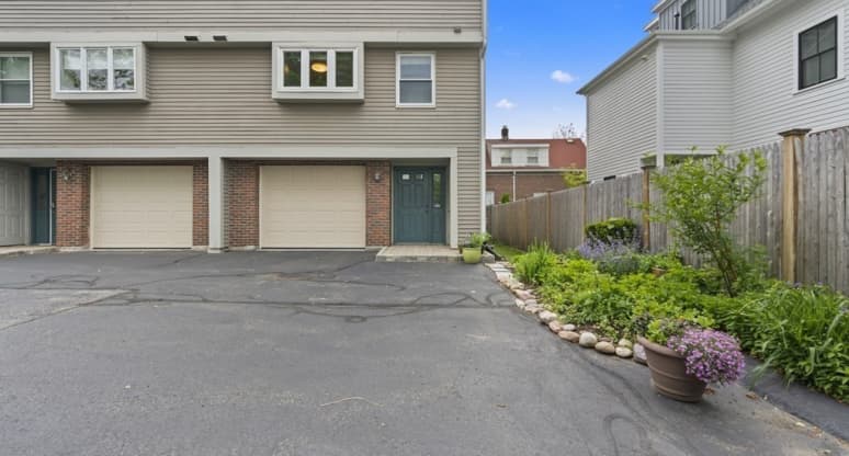 12/174 Adams Street Newton MA 02458 Condo Sold on 14 09 2023