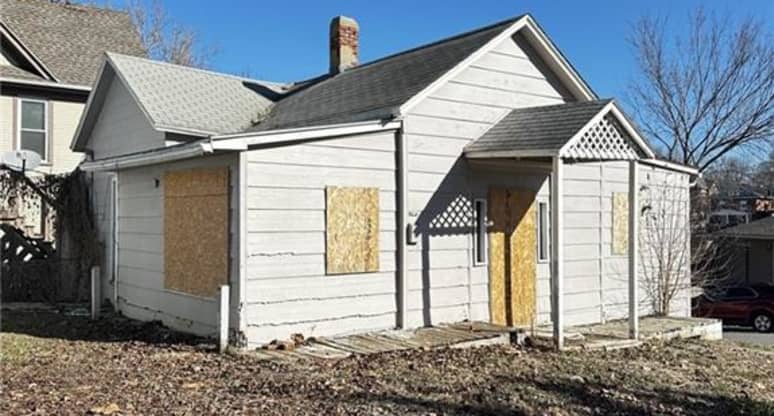 1591 East Felix Street, St. Joseph, MO, 64501