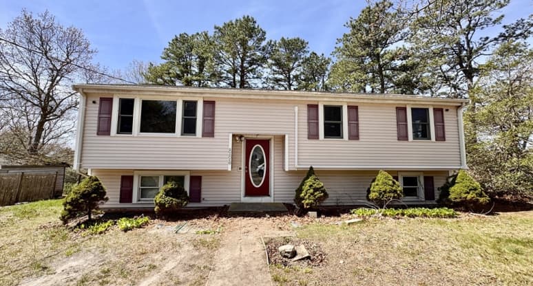 885 Long Pond Road, Plymouth, MA, 02360