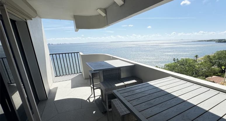 1103/4141 Bayshore Boulevard, Tampa, FL, 33611