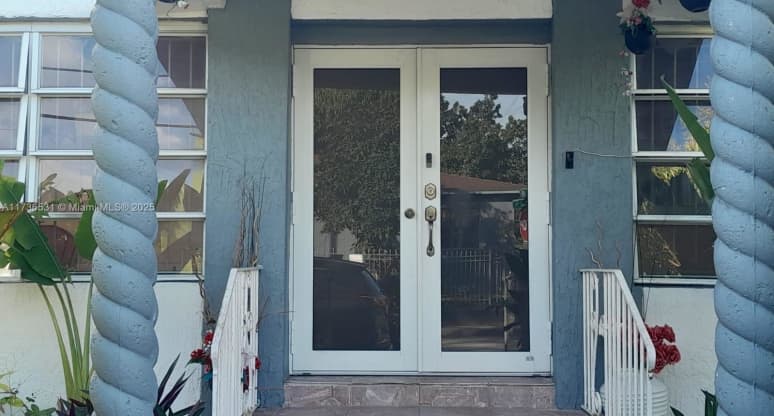 6730 Northeast Miami Place, Miami, FL, 33138