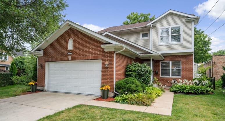 777 Stewart Ave, Elgin, IL, 60120