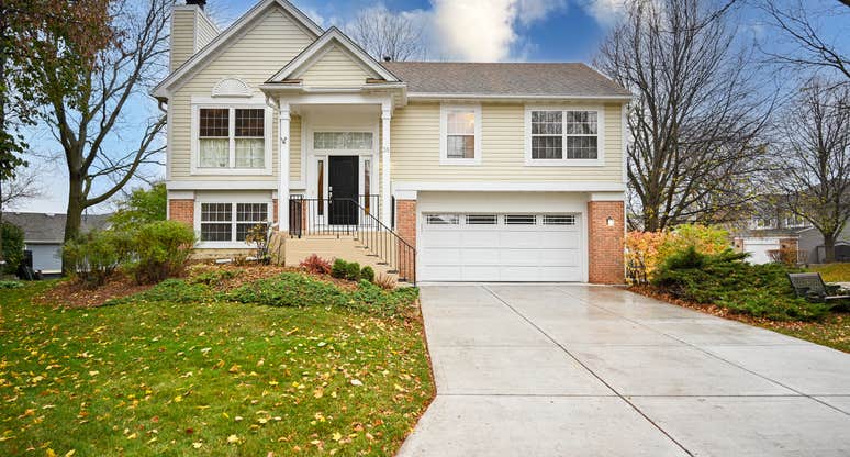 35 Cedar Court South Elgin IL 60177 SingleFam Sold on 14 03 2024